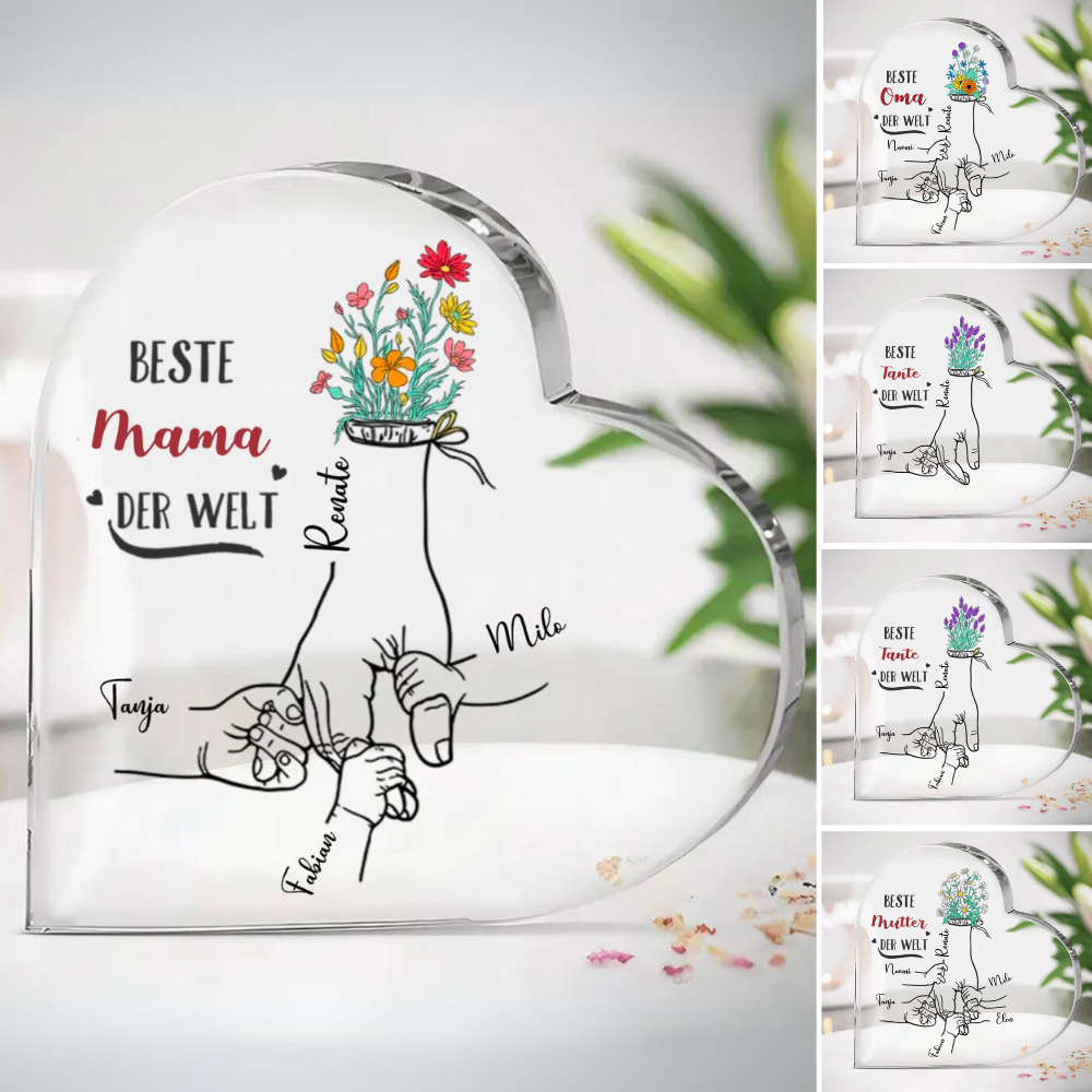 Standherz mit Blumenstrauß und Händen für Mutter und Großmutter