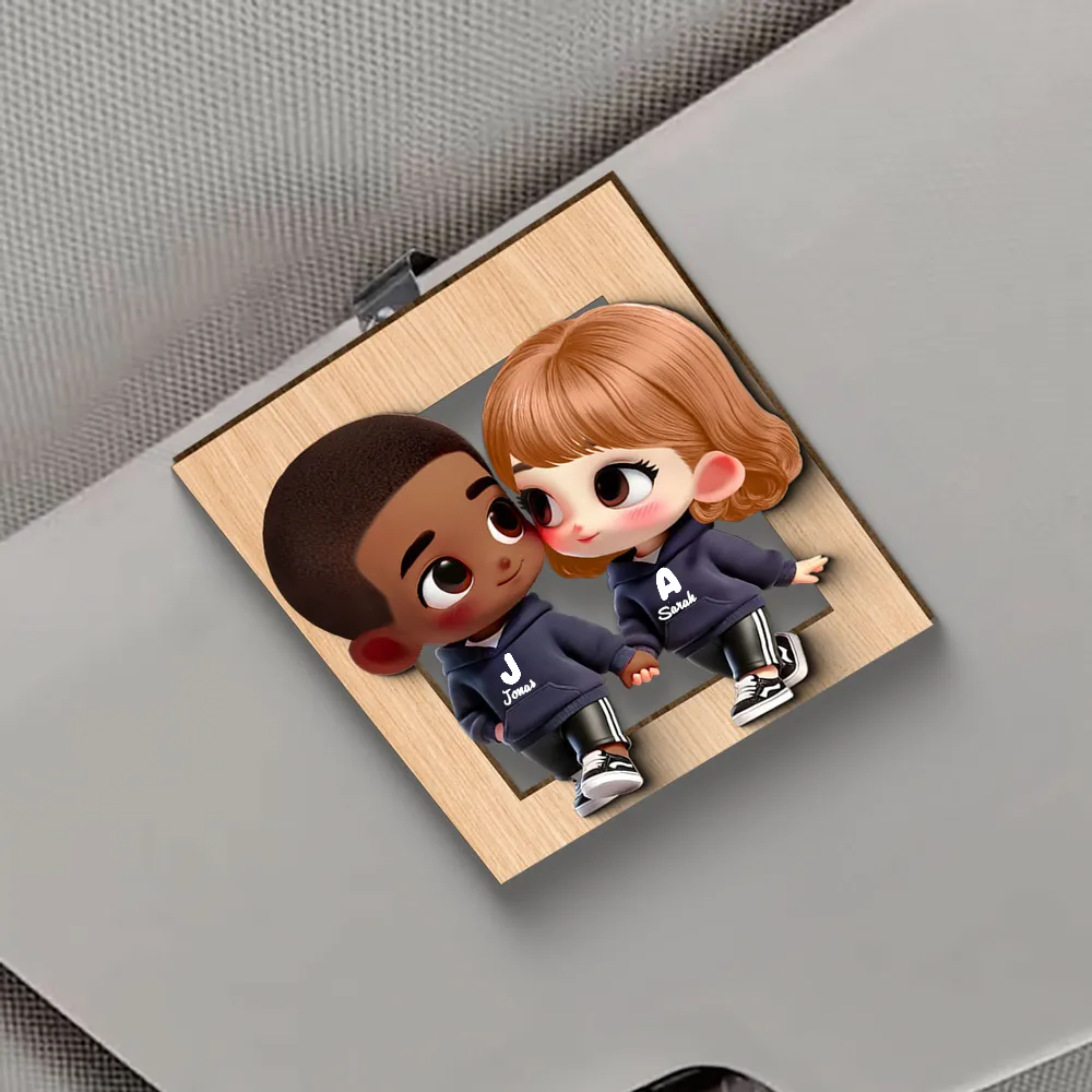 Personalisiertes Sonnenblendenclip mit Liebespaar LGBT
