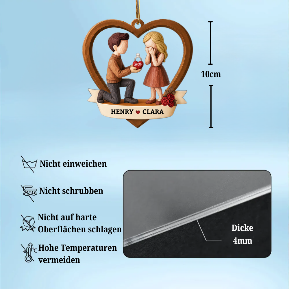 Personalisierter Holzanhänger „Sie hat Ja gesagt!“ – Verlobungsgeschenk für Paare