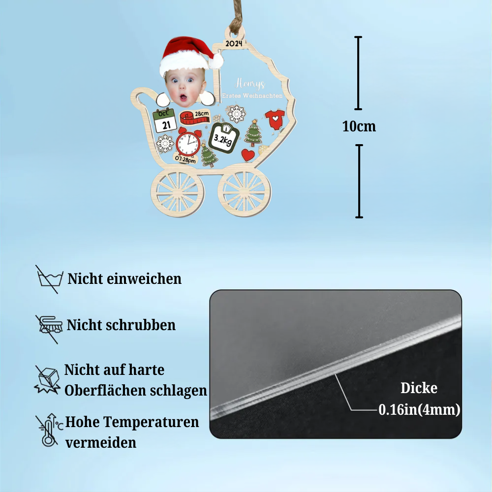 Personalisierter Weihnachtsanhänger „Erstes Weihnachten“ im Kinderwagen-Design