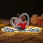 Paar mit Herz-Personalisierte Lichtbox mit Namen und Figuren Geschenk zum Valentinstag