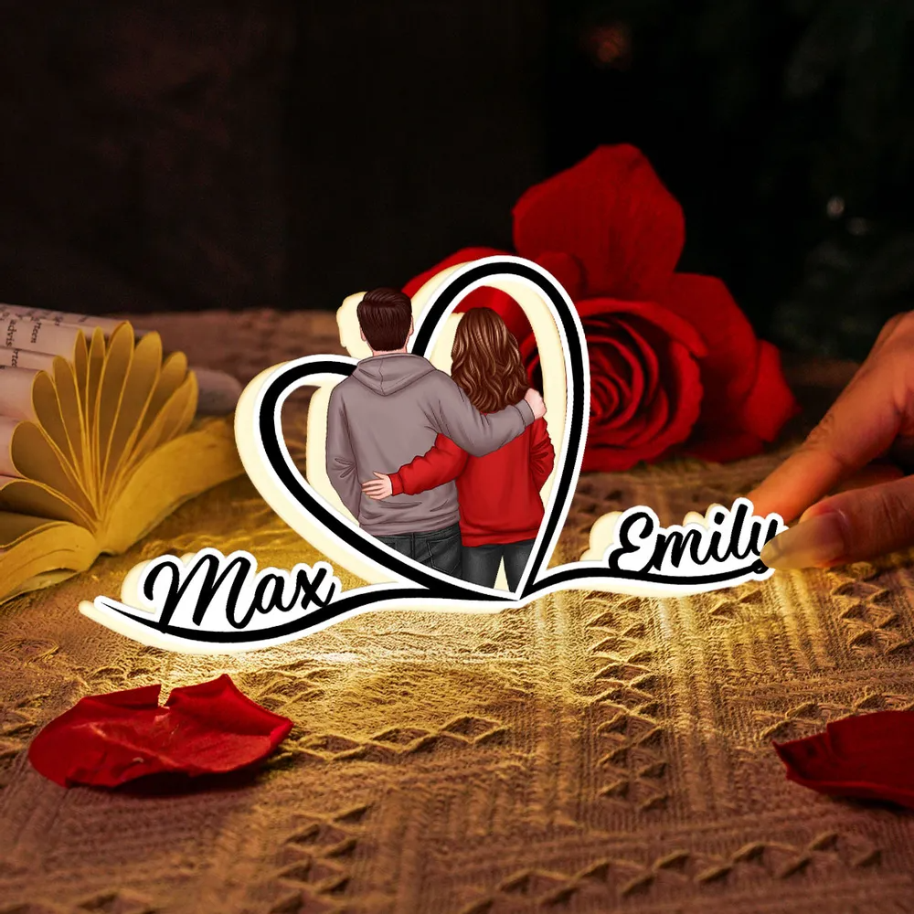 Paar mit Herz-Personalisierte Lichtbox mit Namen und Figuren Geschenk zum Valentinstag
