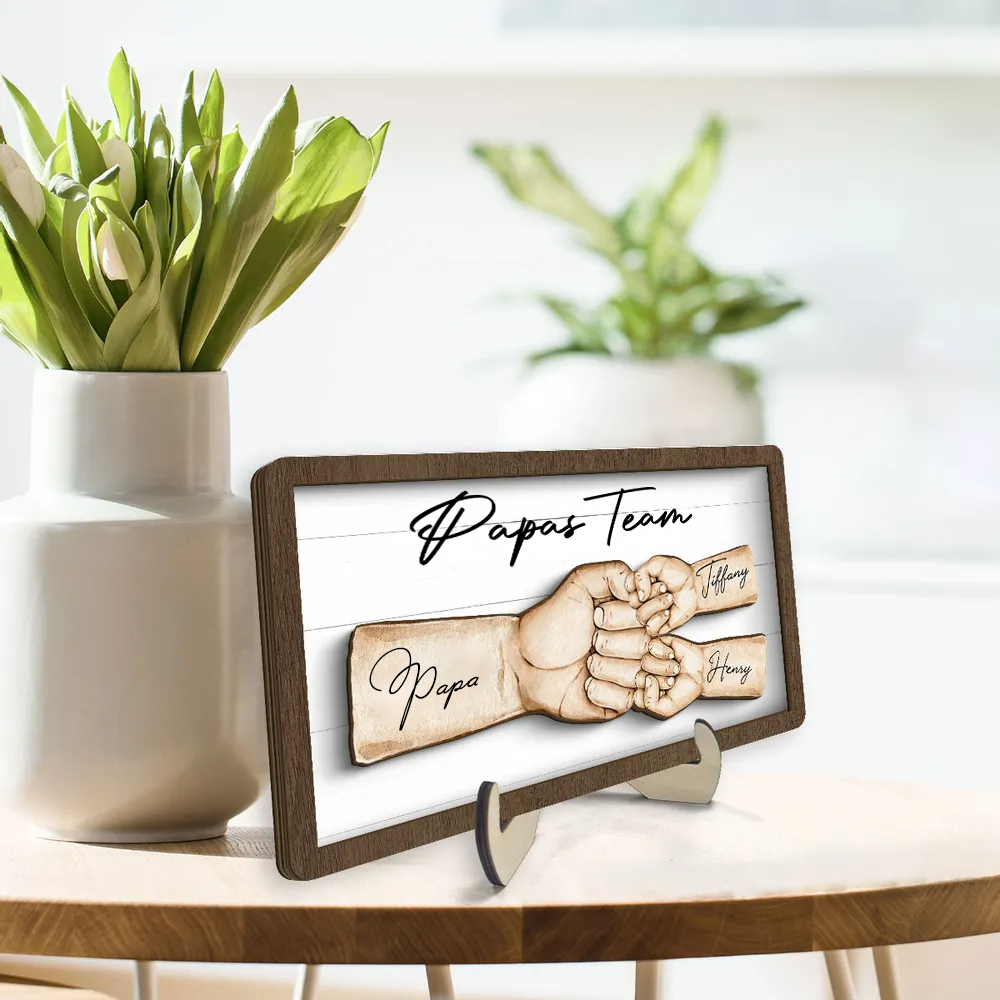Personalisierte Holzplakette mit Fausstoß Geschenk für Vater