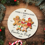 Personalisierter Holz-Weihnachtsanhänger – Erstes Weihnachten, Lebkuchenmann-Motiv