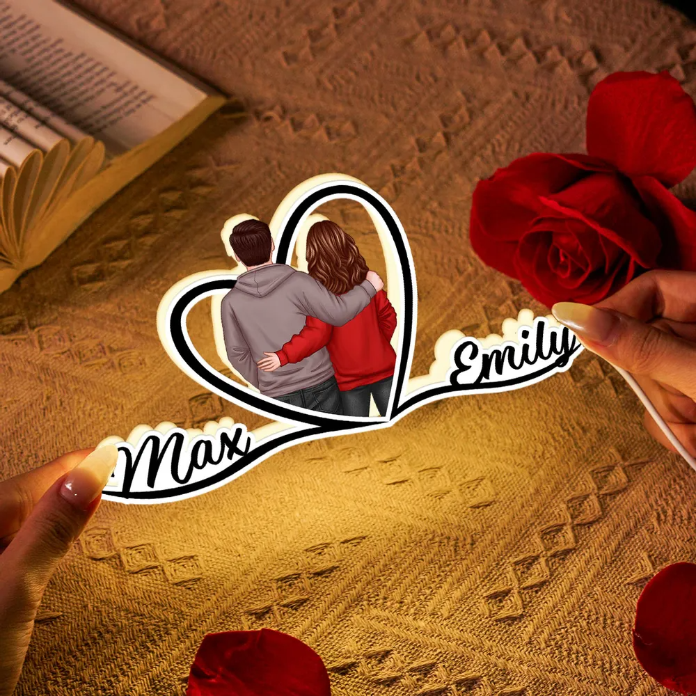 Paar mit Herz-Personalisierte Lichtbox mit Namen und Figuren Geschenk zum Valentinstag