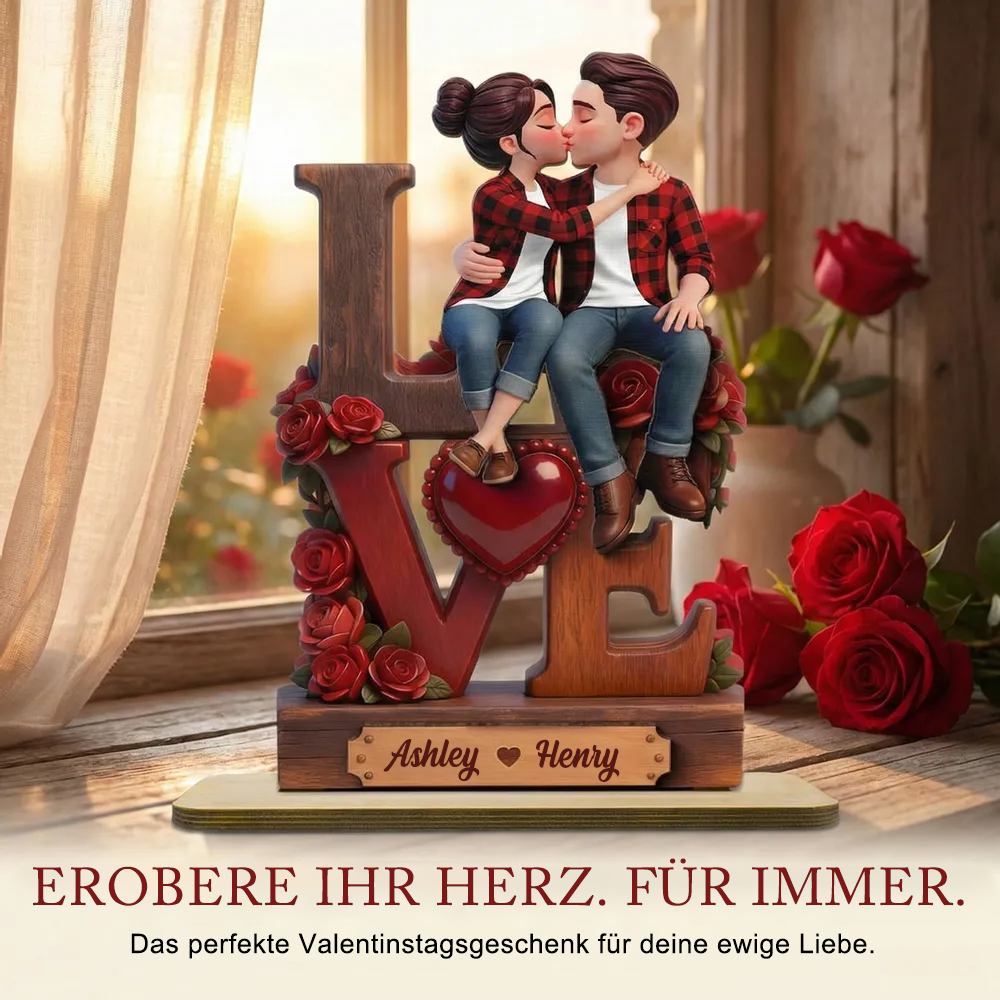 Küssendes Paar - Personalisierter Holzaufsteller mit Figuren und Namen