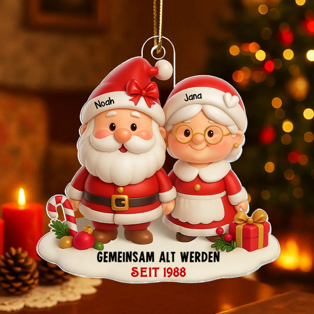 „Gemeinsam alt werden“ – Personalisierter Acryl-Christbaumanhänger mit Weihnachtsmann-Paar