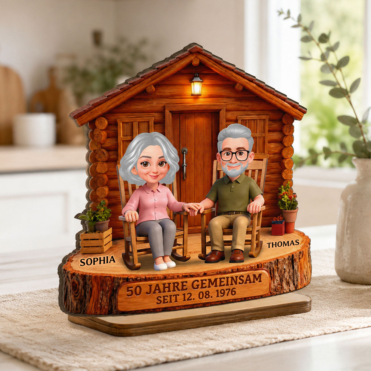 Personalisierter Holzaufsteller – Paar-Motiv & Jahr personalisierbar