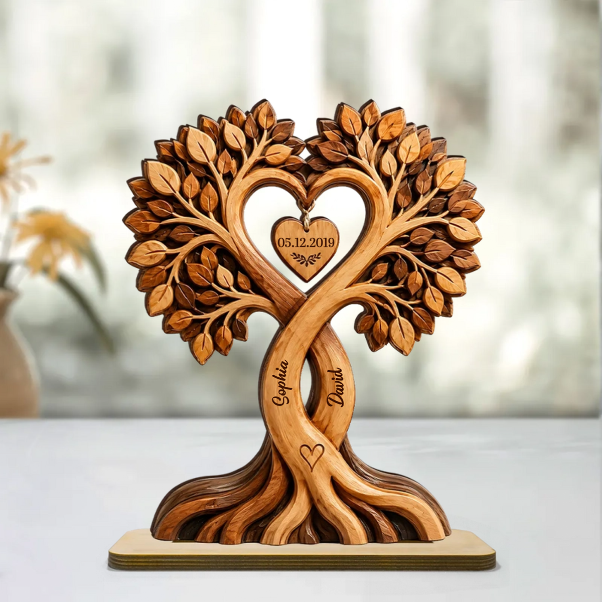 Personalisierter Holzaufsteller mit Herzbaum für Paar Jahrestagsgeschenk