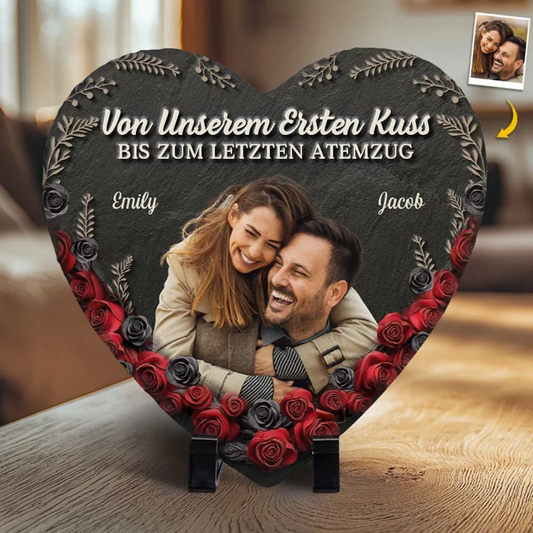 Foto und Rosen - Personalisierte Schieferplatte für Paare – Herzform mit Stand