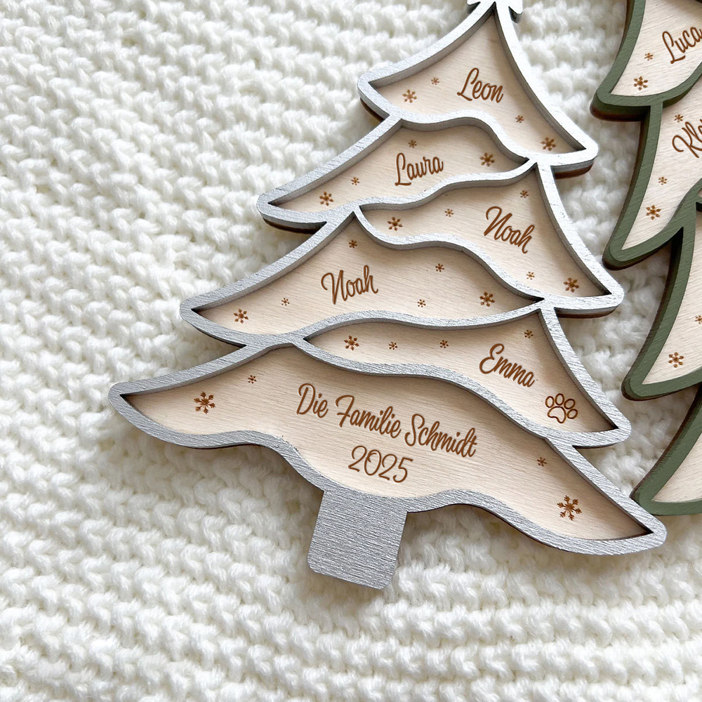 Christbaumanhänger mit Tannenbaum und Namen Personalisierter Weihnachtsanhänger