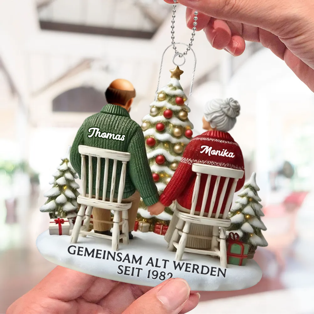 Flacher Acryl-Christbaumanhänger – „Altes Ehepaar“ mit Namen personalisiert