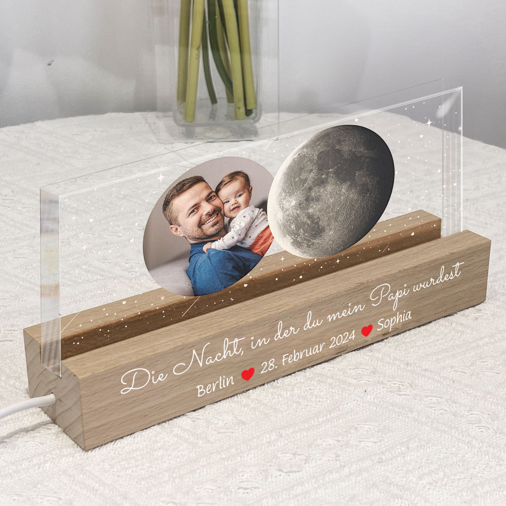 Personalisiertes LED-Nachtlicht mit Mondphase und Foto Geschenk für Papa und Mama
