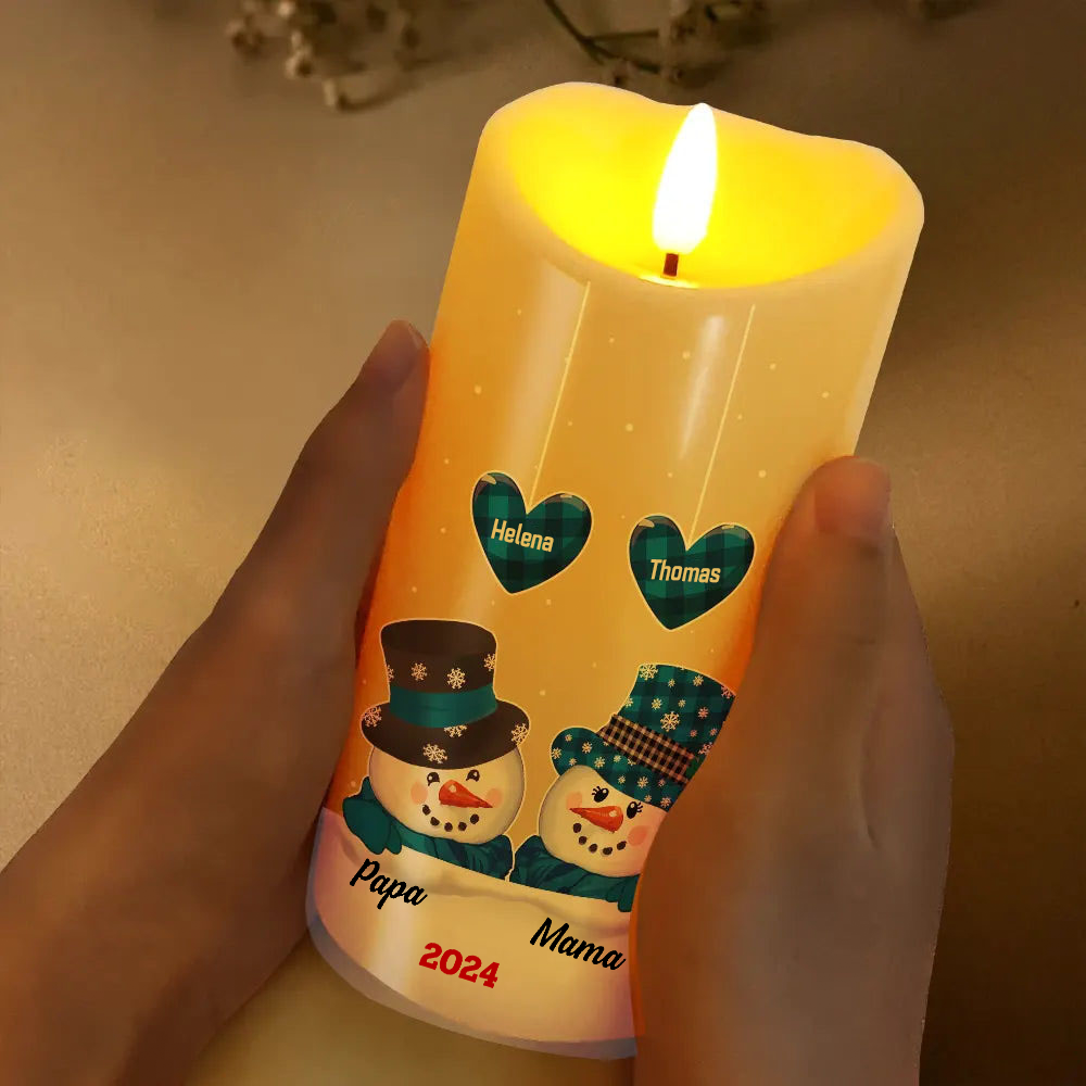 Schneemann-Paar und Herzen LED-Kerze mit Namen