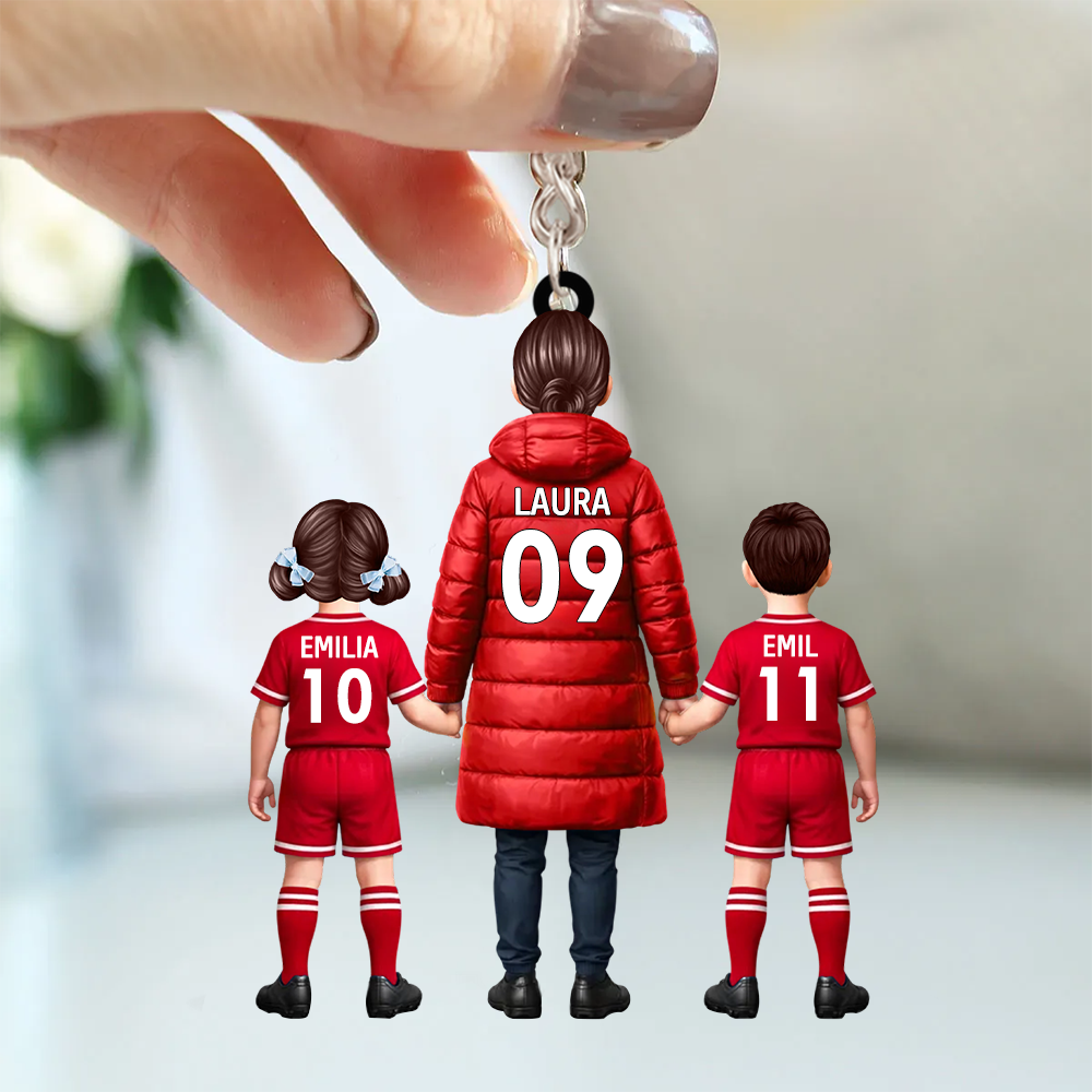 Fußballmama und Kinder- Acrylschlüsselanhänger mit Trikots und Namen