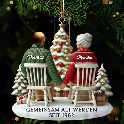 Flacher Acryl-Christbaumanhänger – „Altes Ehepaar“ mit Namen personalisiert