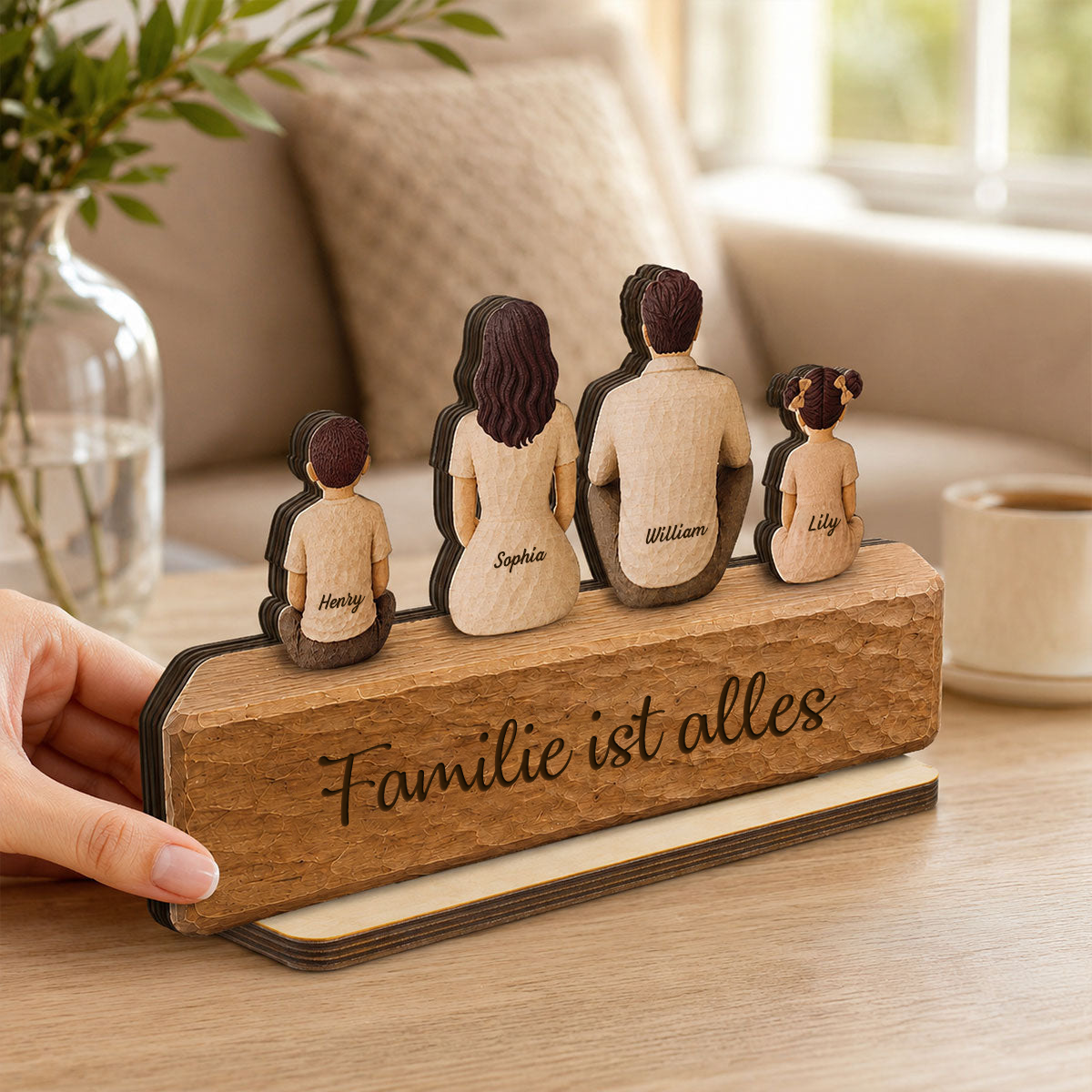 Personalisierter Holzaufsteller – Familienmotiv mit Namen & Text