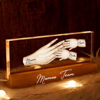 Hand in Hand - Personalisierters LED-Nachtlicht mit Händen Geschenk für Mama und Oma
