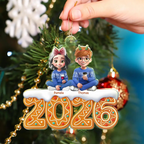 Personalisierter Acryl-Weihnachtsanhänger 2026 – Familie & Haustiere