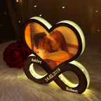 Unendliche Liebe - Personalisierte Lichtbox mit Foto und Namen Geschenk für Paar