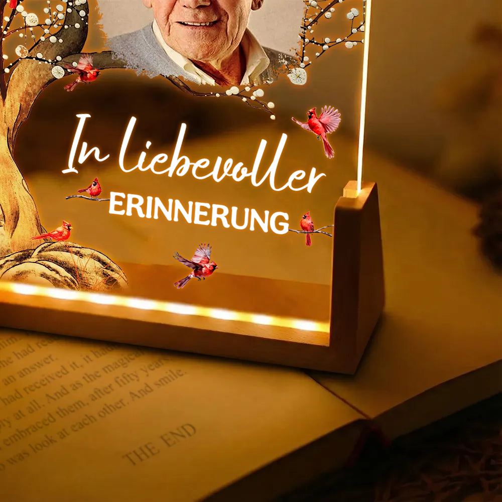 Personalisiertes LED-Nachtlicht mit Foto & Spruch – Roter-Kardinal-Motiv zur Erinnerung