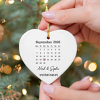 Personalisierter Keramik-Anhänger mit Kalender und Namen – zum Hochzeitstag