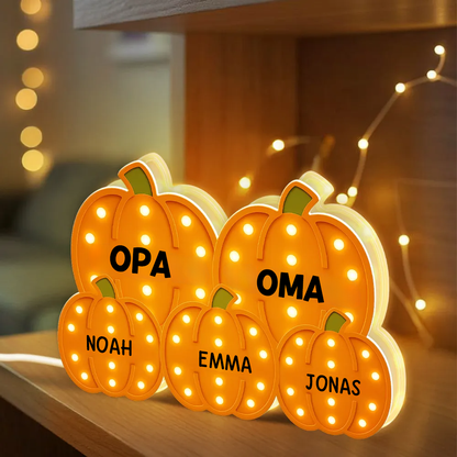 „Oma & Opa – Kürbisfeld mit Enkelkindern“ Personalisierte LED-Leuchtbox
