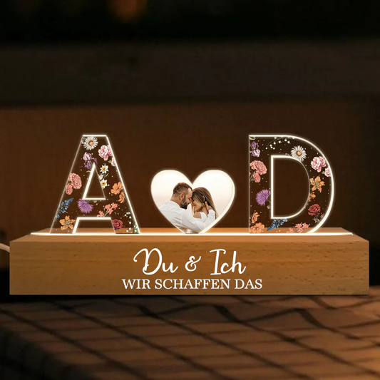 2 Buchstaben Personalisiertes LED-Nachtlicht mit Foto und Spruch