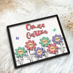 Personalisierte Holztafel mit Blumen für Oma und Mama