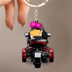 Paar auf Motorrad - Acrylschlüsselanhänger mit Figuren und Namen