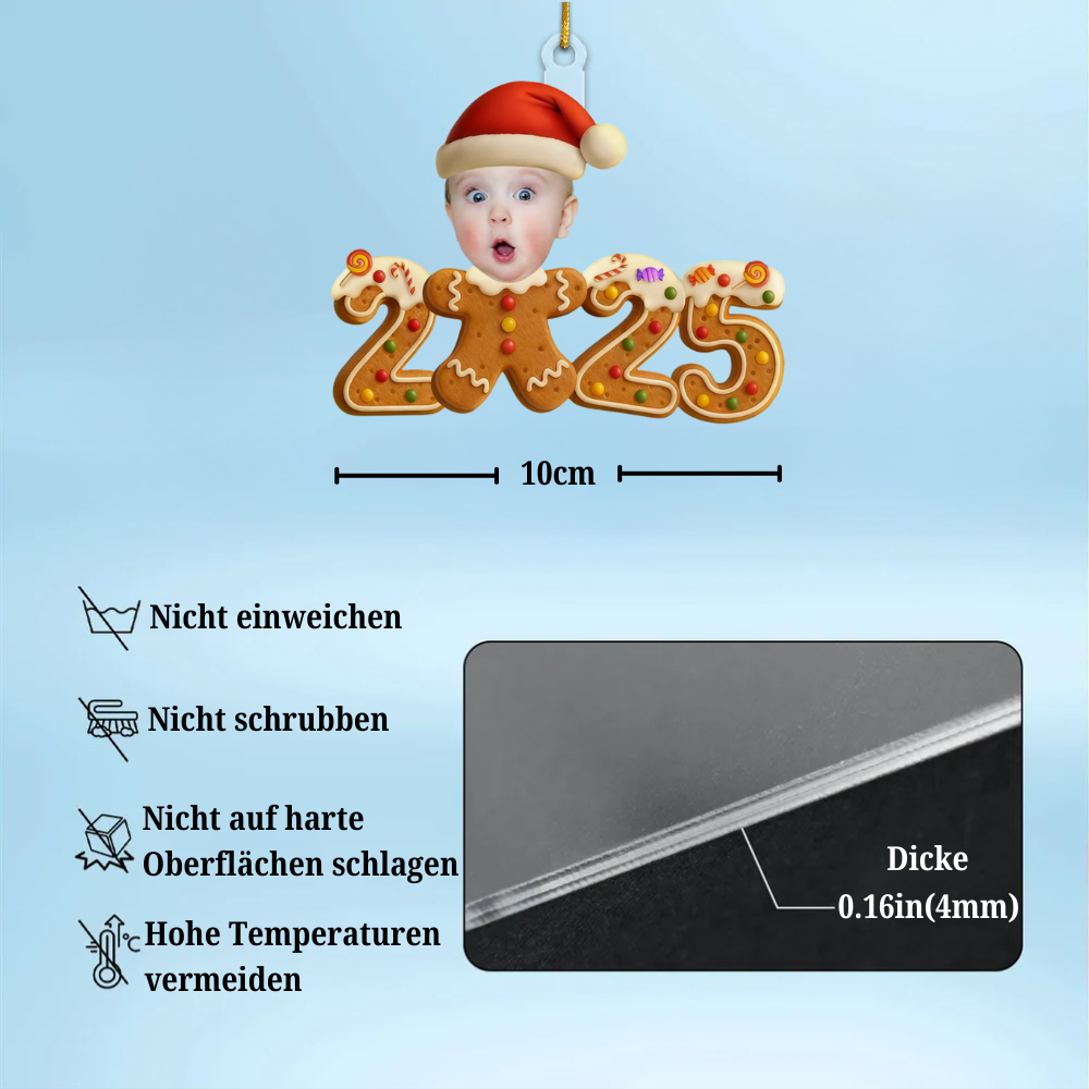 Personalisierter Acrylanhänger – „Baby 2025“ – Lustiges Lebkuchen-Design mit Foto